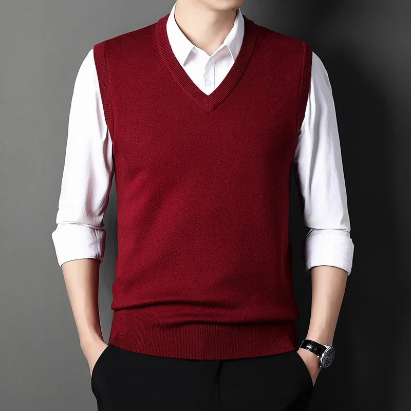 Men's Solid Color Sweater Vest Casual Fashion Warm Top for All Seasons Comfortable Breathable Layering Essential