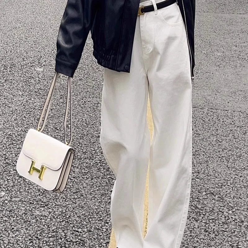 Relaxed Wide-Leg Denim Jeans