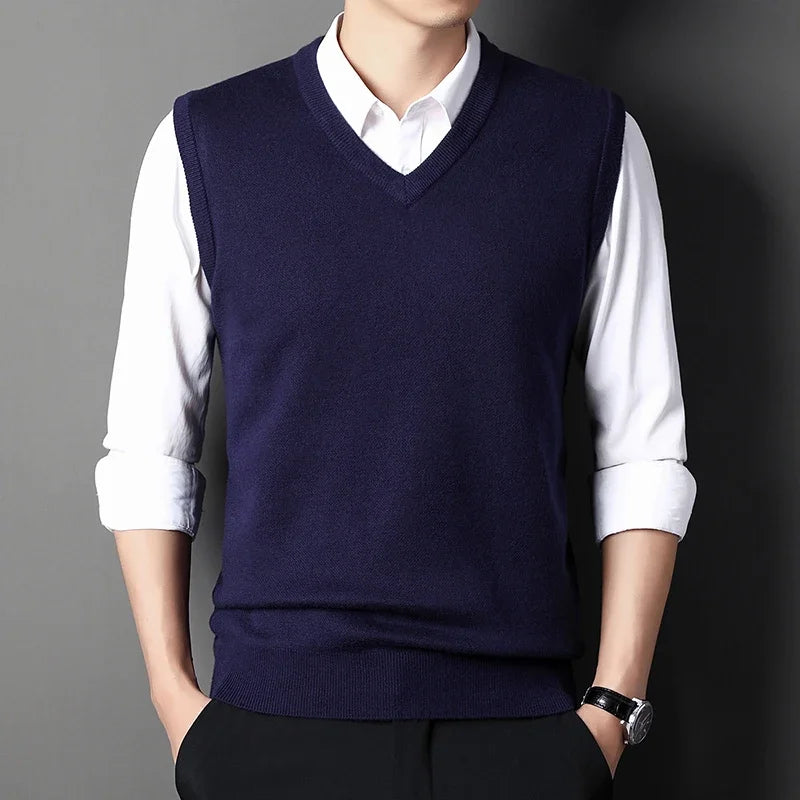 Men's Solid Color Sweater Vest Casual Fashion Warm Top for All Seasons Comfortable Breathable Layering Essential